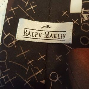 Ralph Marlin Mens neck tie.